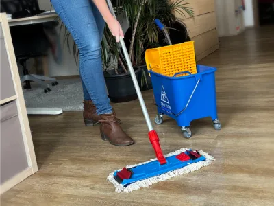 Recenze MOPSET Úklidový vozík